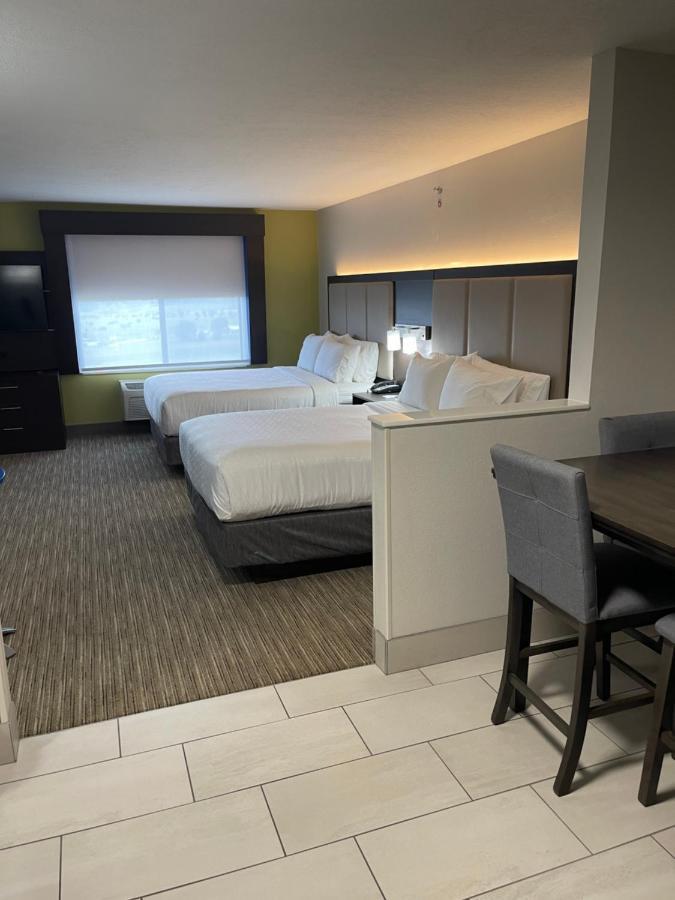 Holiday Inn Express Hotel & Suites Las Vegas By Ihg Exterior foto